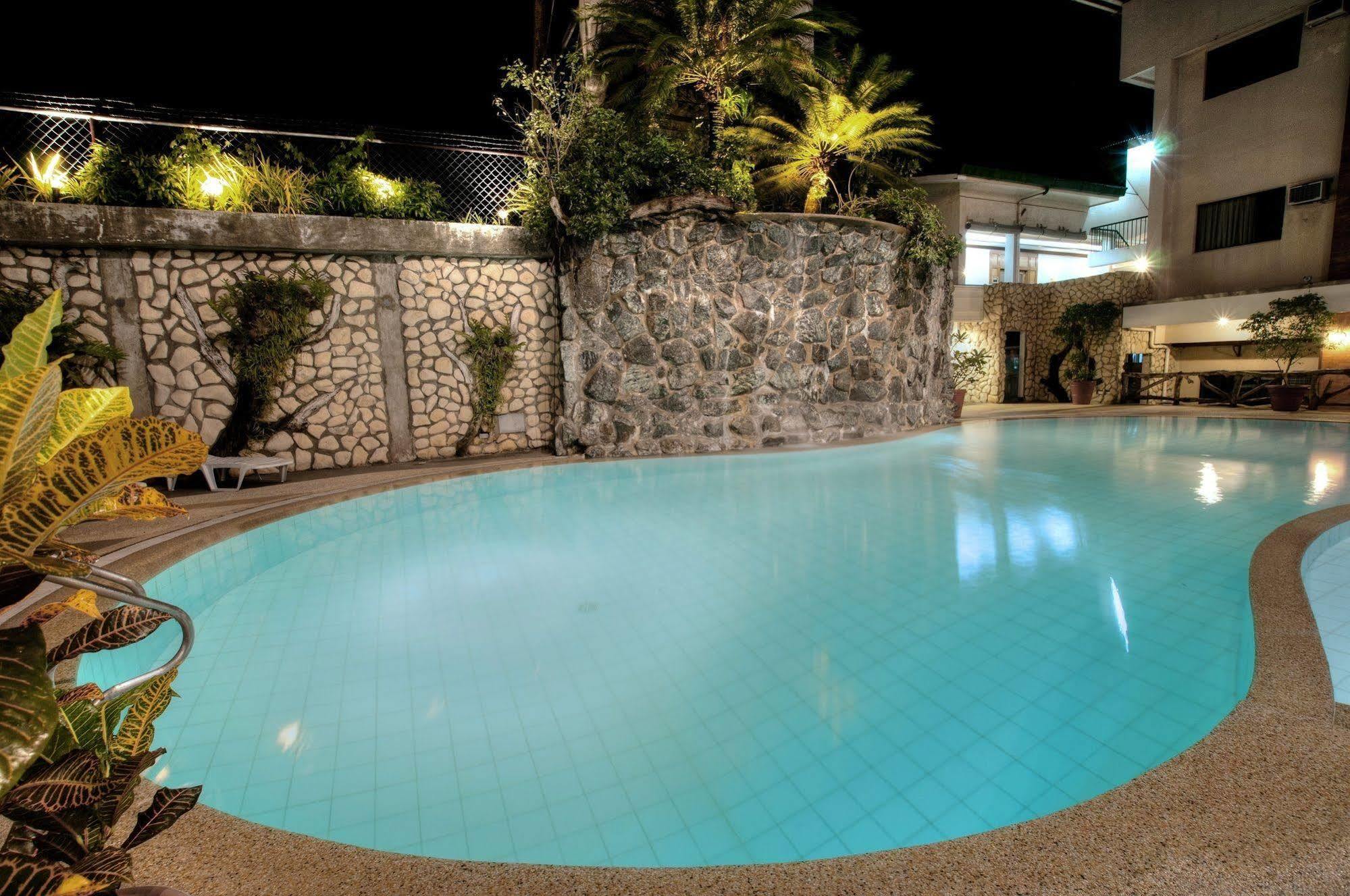 The Legend Palawan Otel Puerto Princesa Dış mekan fotoğraf